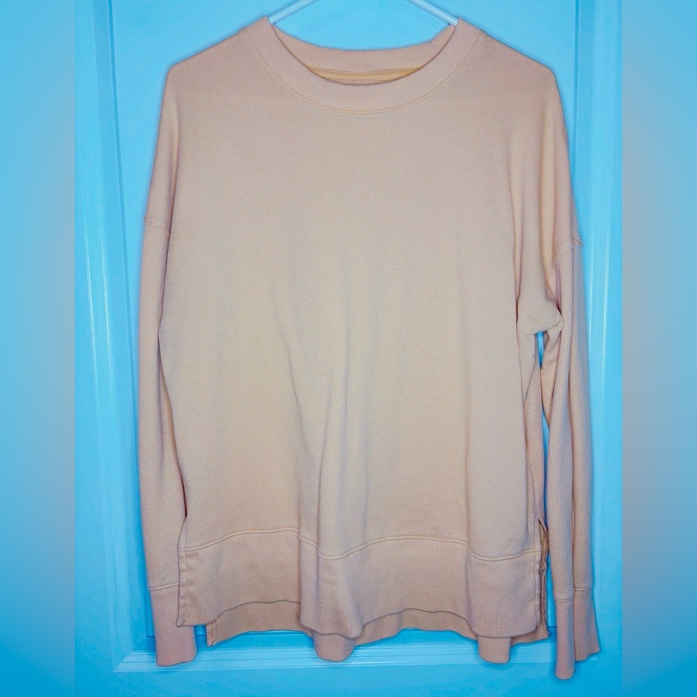 Yellow/Gold pullover